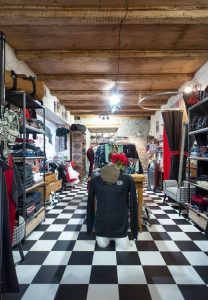 Innenansicht Vintage und Rockabilly Shop Anakonda